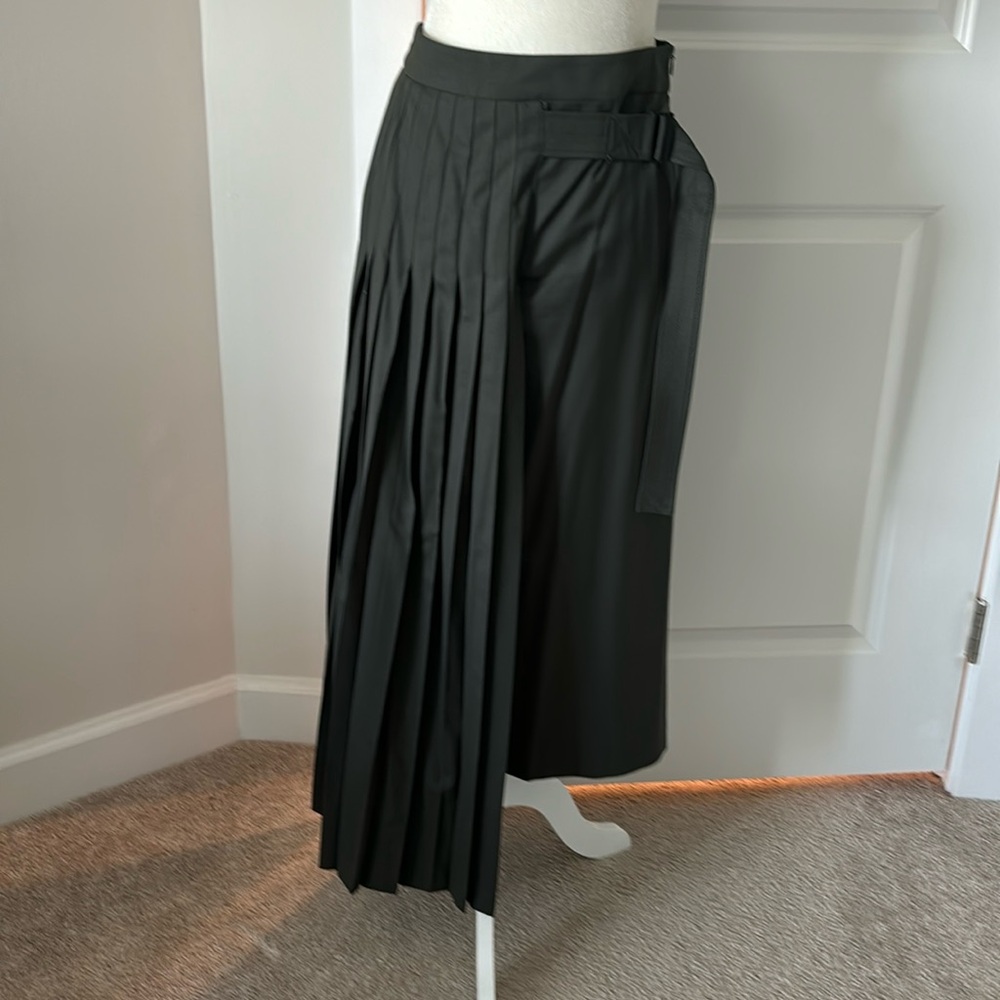 Zara military green pleated skirt